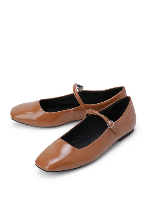 https://img.benettonmall.com/PARTS/KB/24F/8QEWDD03B1R6_MB.jpg