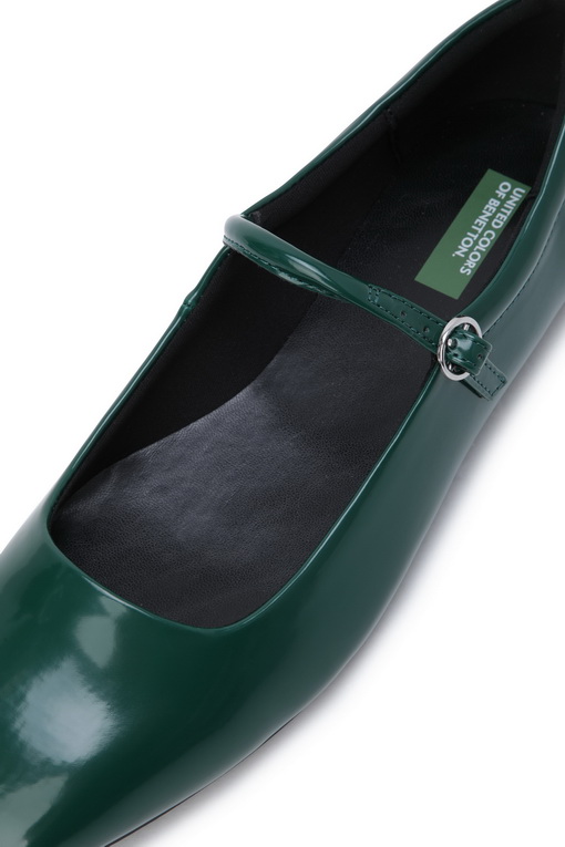 https://img.benettonmall.com/PARTS/KB/24F/8QEWDD03B28Y_MB_D3.jpg