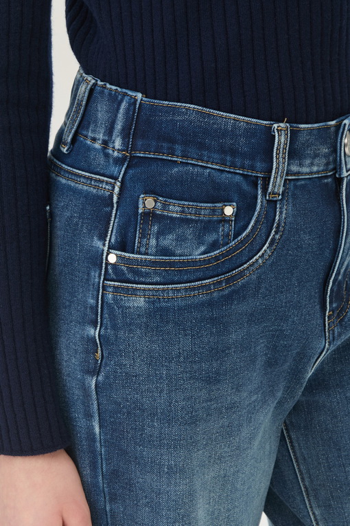 https://img.benettonmall.com/PARTS/KB/24F/BADP16441IN_MB_D3.jpg