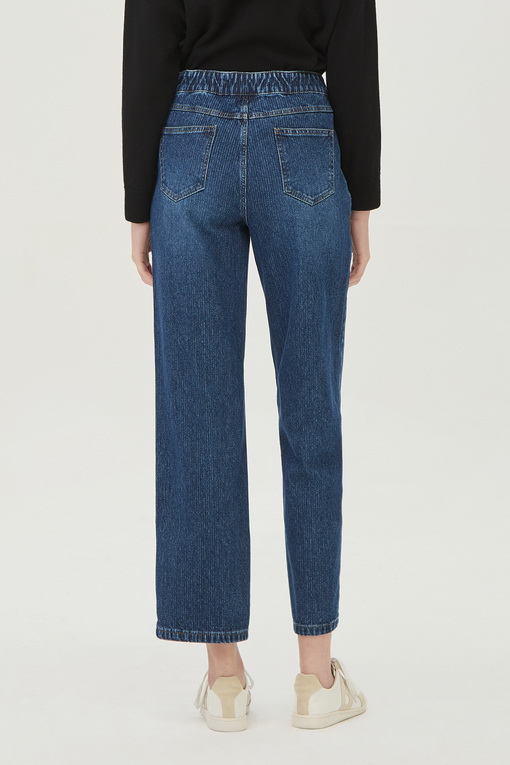 https://img.benettonmall.com/PARTS/KB/24F/BADP53461IN_MB_D1.jpg