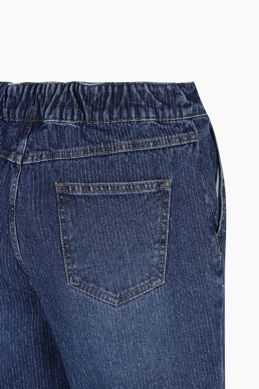 https://img.benettonmall.com/PARTS/KB/24F/BADP53461IN_MB_D13.jpg