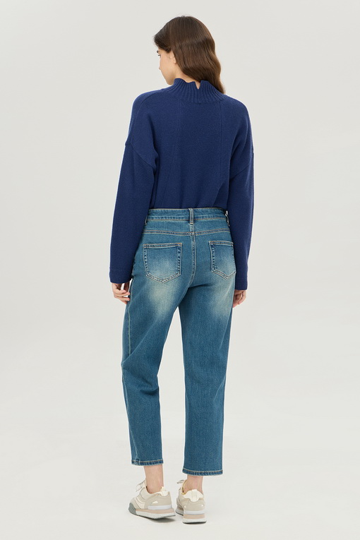 https://img.benettonmall.com/PARTS/KB/24F/BADP57461IN_MB_D1.jpg