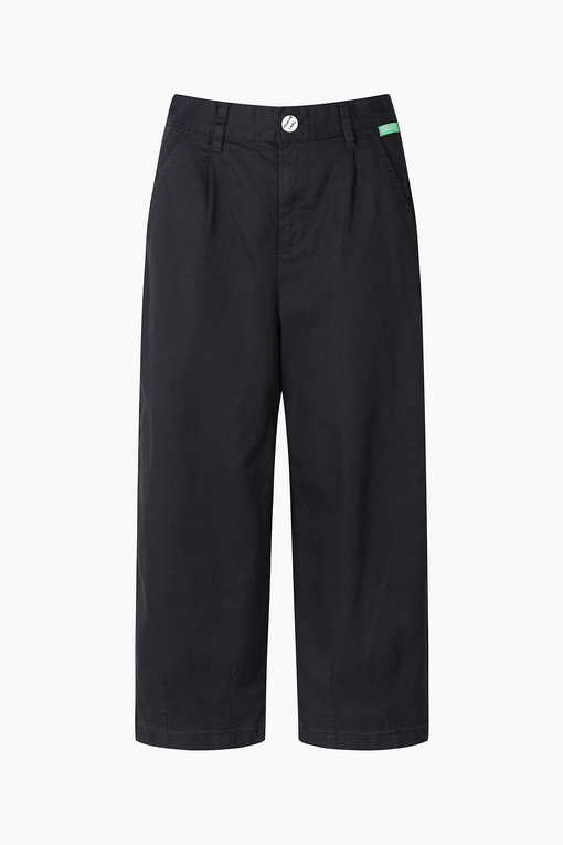 https://img.benettonmall.com/PARTS/KB/24F/BADP59461BK_MB_D10.jpg