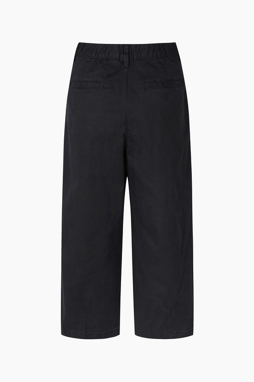 https://img.benettonmall.com/PARTS/KB/24F/BADP59461BK_MB_D11.jpg