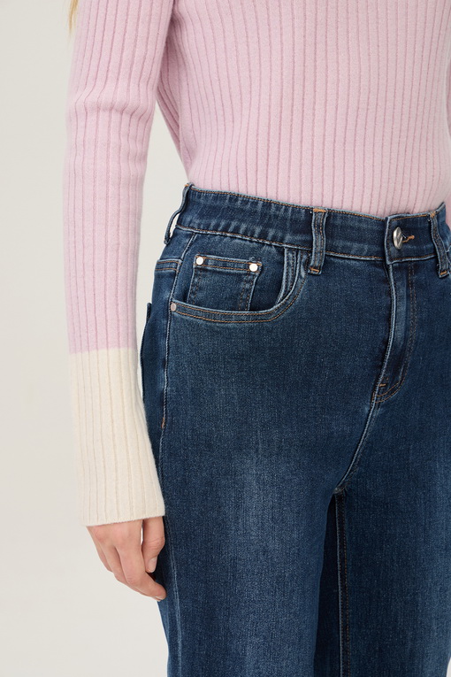 https://img.benettonmall.com/PARTS/KB/24F/BADP60461IN_MB_D3.jpg