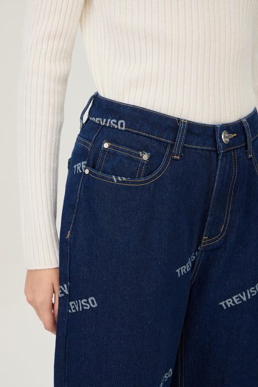 https://img.benettonmall.com/PARTS/KB/24F/BADP61461IN_MB_D3.jpg