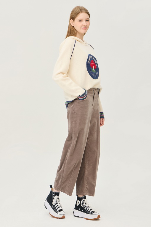 https://img.benettonmall.com/PARTS/KB/24F/BADP91461BE_MB_D5.jpg