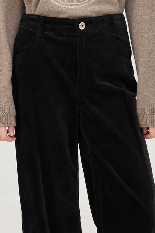 https://img.benettonmall.com/PARTS/KB/24F/BADP91461BK_MB_D2.jpg