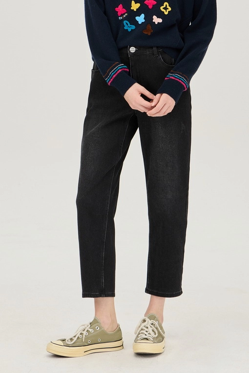 https://img.benettonmall.com/PARTS/KB/24F/BADPE2461BK_MB.jpg