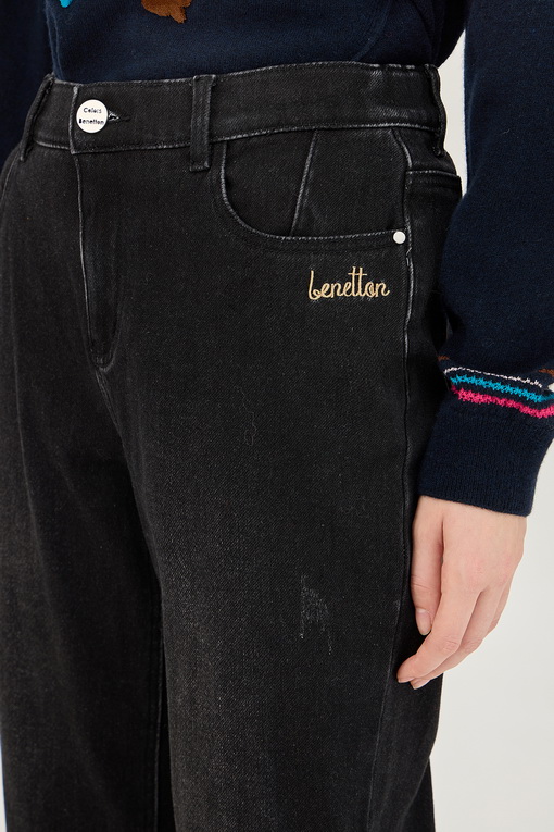 https://img.benettonmall.com/PARTS/KB/24F/BADPE2461BK_MB_D3.jpg