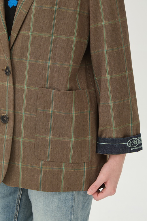 https://img.benettonmall.com/PARTS/KB/24F/BAJK01441BG_MB_D3.jpg