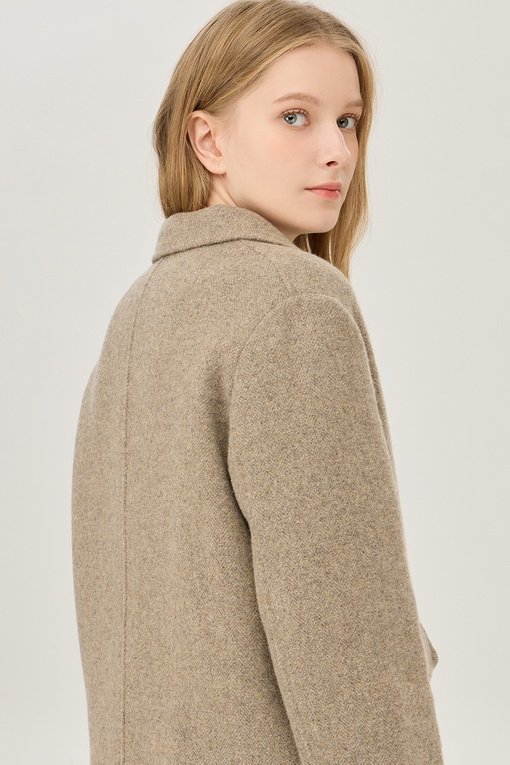 https://img.benettonmall.com/PARTS/KB/24F/BAJK50461BG_MB_D3.jpg
