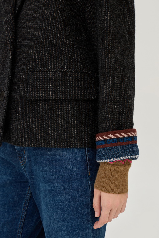 https://img.benettonmall.com/PARTS/KB/24F/BAJK51461BK_MB_D4.jpg