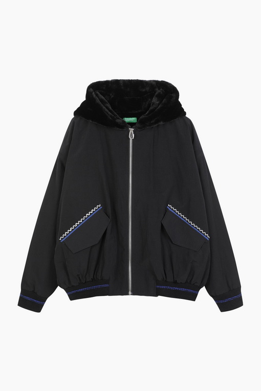 https://img.benettonmall.com/PARTS/KB/24F/BAJP50461BK_MB_D10.jpg