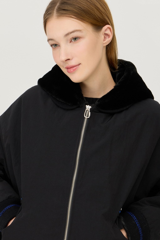 https://img.benettonmall.com/PARTS/KB/24F/BAJP50461BK_MB_D2.jpg