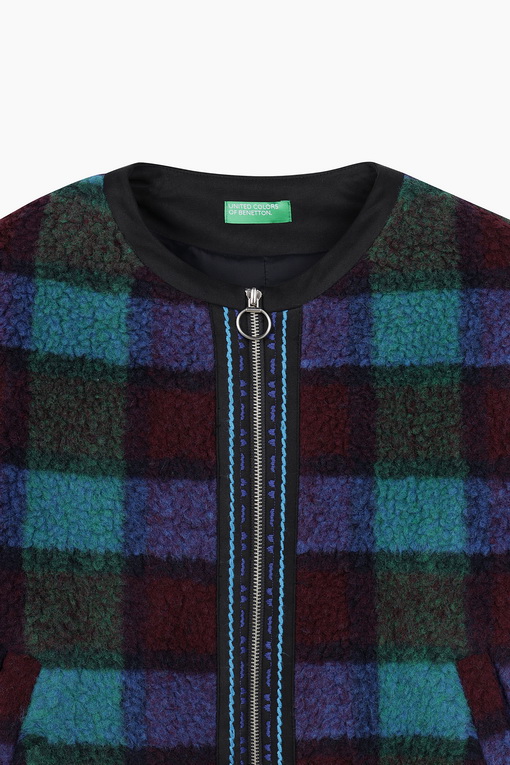 https://img.benettonmall.com/PARTS/KB/24F/BAJP51461MU_MB_D12.jpg