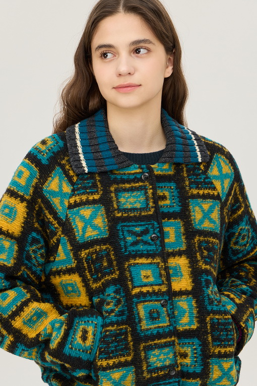 https://img.benettonmall.com/PARTS/KB/24F/BAJP55461MU_MB_D2.jpg