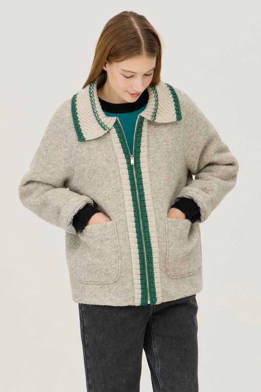 https://img.benettonmall.com/PARTS/KB/24F/BAJP56461LG_MB.jpg