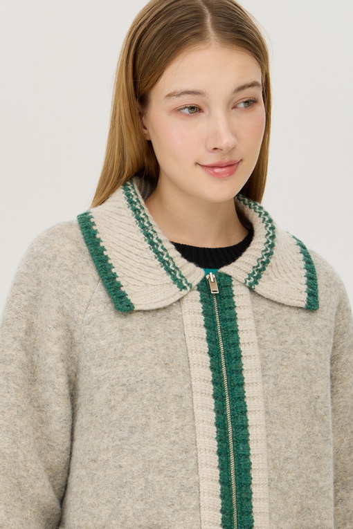 https://img.benettonmall.com/PARTS/KB/24F/BAJP56461LG_MB_D2.jpg