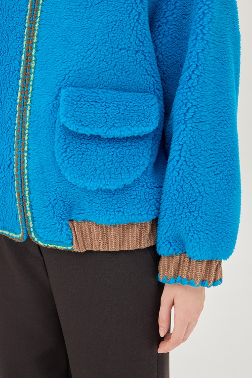 https://img.benettonmall.com/PARTS/KB/24F/BAJP57461BL_MB_D4.jpg