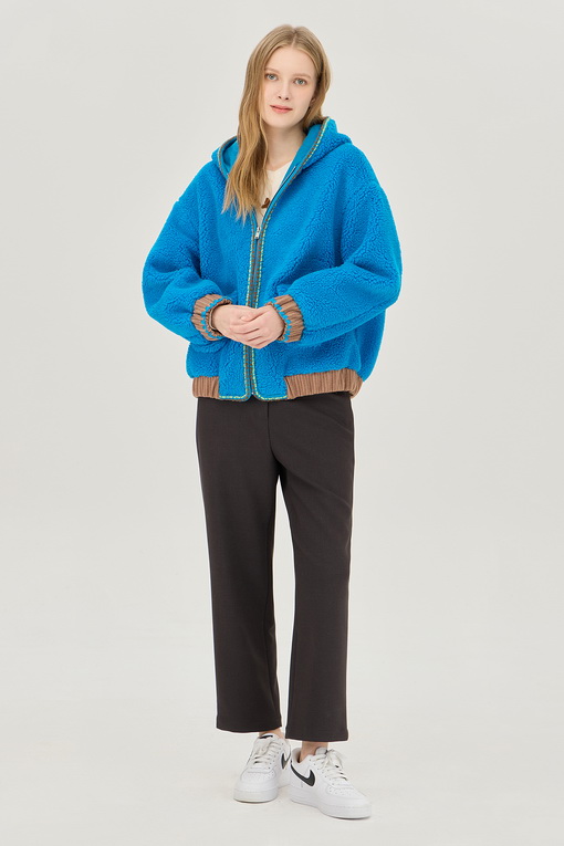 https://img.benettonmall.com/PARTS/KB/24F/BAJP57461BL_MB_D5.jpg