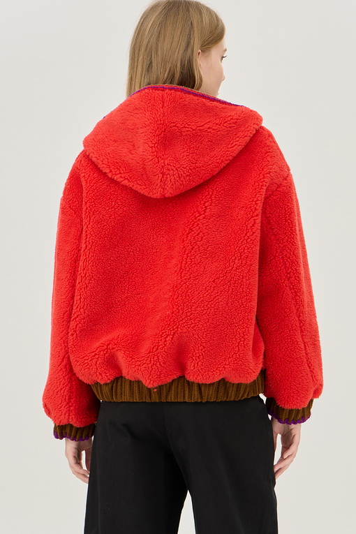 https://img.benettonmall.com/PARTS/KB/24F/BAJP57461RD_MB_D1.jpg
