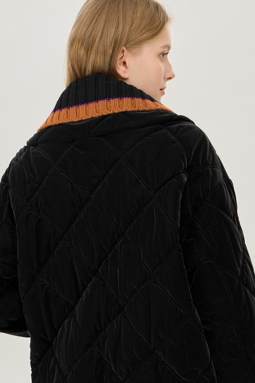 https://img.benettonmall.com/PARTS/KB/24F/BAJP60461BK_MB_D3.jpg