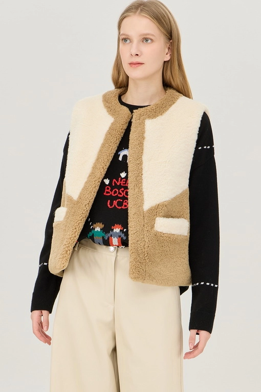 https://img.benettonmall.com/PARTS/KB/24F/BAJP64461BR_MB.jpg