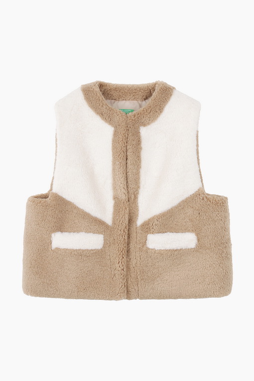 https://img.benettonmall.com/PARTS/KB/24F/BAJP64461BR_MB_D10.jpg