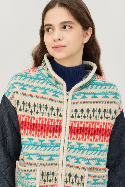 https://img.benettonmall.com/PARTS/KB/24F/BAJP65461IV_MB_D2.jpg