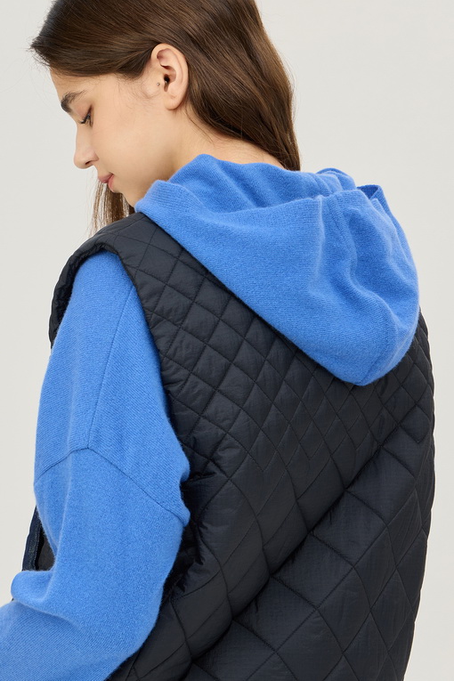 https://img.benettonmall.com/PARTS/KB/24F/BAJP67461DN_MB_D3.jpg