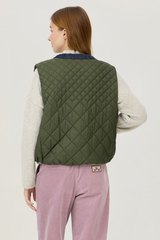 https://img.benettonmall.com/PARTS/KB/24F/BAJP67461KA_MB_D1.jpg