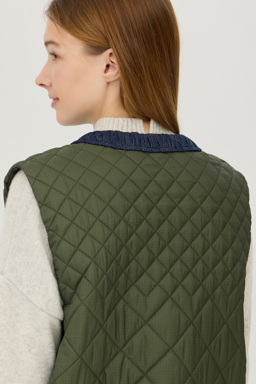https://img.benettonmall.com/PARTS/KB/24F/BAJP67461KA_MB_D3.jpg