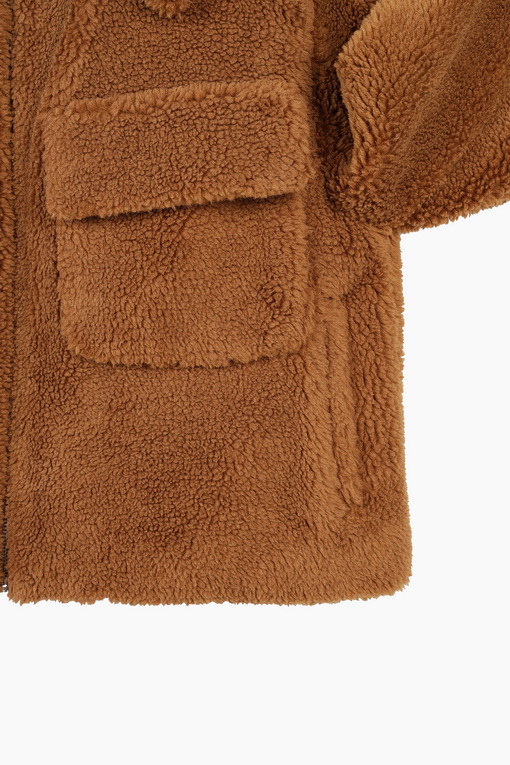 https://img.benettonmall.com/PARTS/KB/24F/BAJP91461CA_MB_D13.jpg
