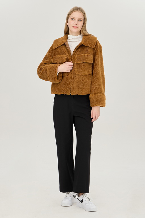 https://img.benettonmall.com/PARTS/KB/24F/BAJP91461CA_MB_D5.jpg