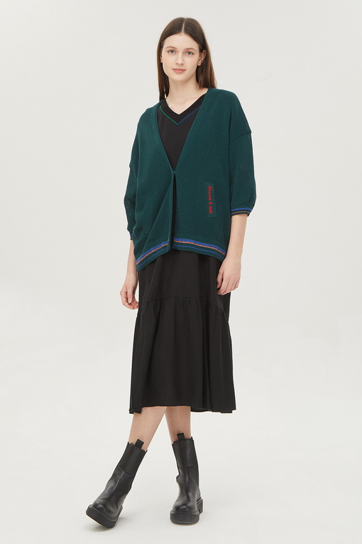 https://img.benettonmall.com/PARTS/KB/24F/BAKC04441GN_MB_D5.jpg