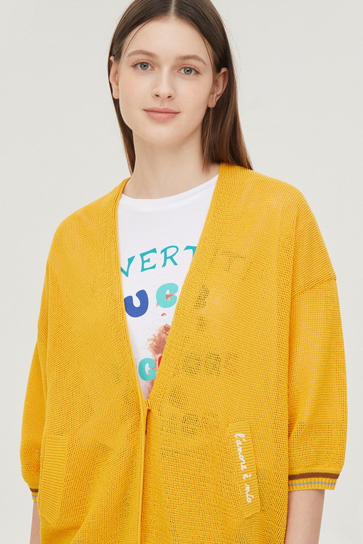 https://img.benettonmall.com/PARTS/KB/24F/BAKC04441YE_MB_D2.jpg