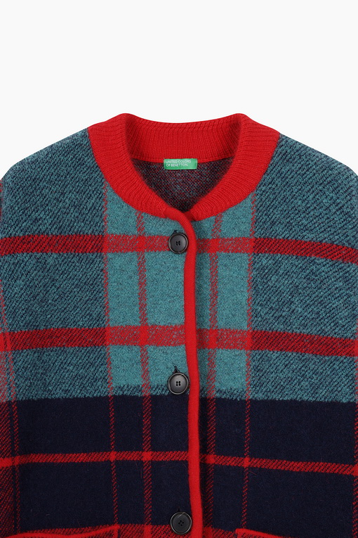https://img.benettonmall.com/PARTS/KB/24F/BAKC51461RD_MB_D12.jpg