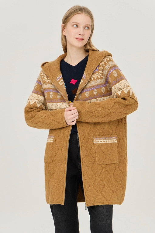 https://img.benettonmall.com/PARTS/KB/24F/BAKC53461CA_MB.jpg
