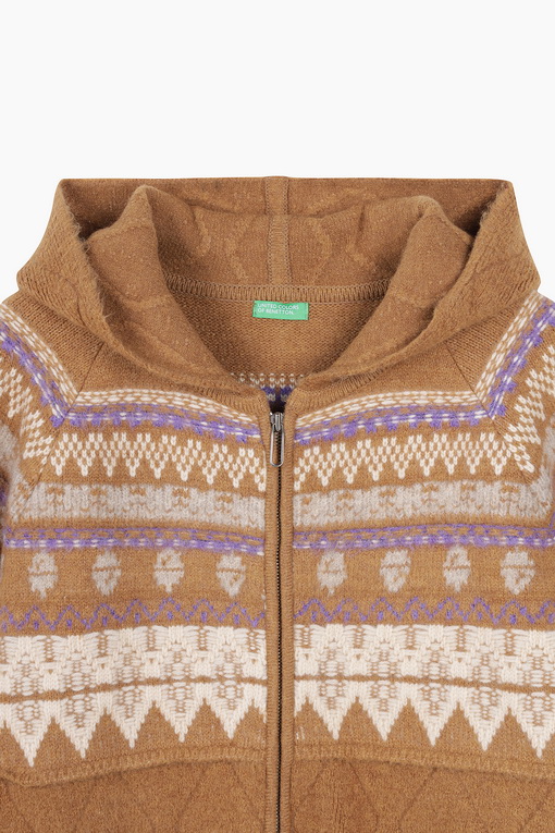 https://img.benettonmall.com/PARTS/KB/24F/BAKC53461CA_MB_D12.jpg