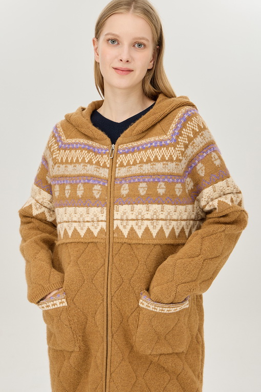 https://img.benettonmall.com/PARTS/KB/24F/BAKC53461CA_MB_D2.jpg