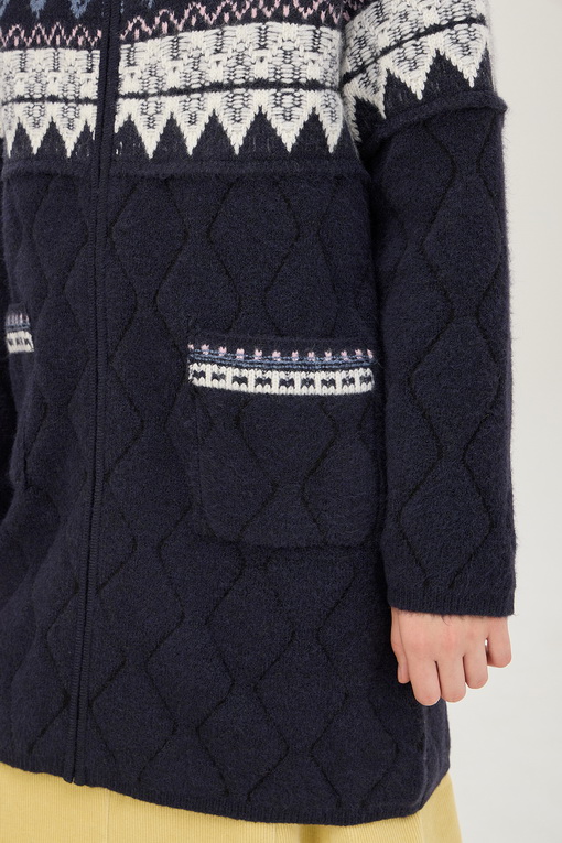 https://img.benettonmall.com/PARTS/KB/24F/BAKC53461NY_MB_D4.jpg