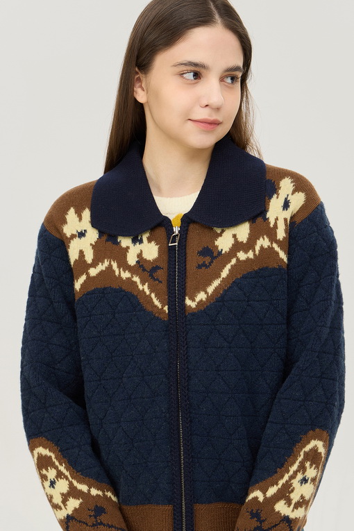 https://img.benettonmall.com/PARTS/KB/24F/BAKC71461NY_MB_D2.jpg