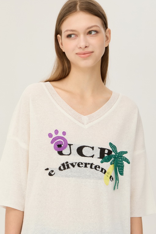 https://img.benettonmall.com/PARTS/KB/24F/BAKP04441WH_MB_D2.jpg