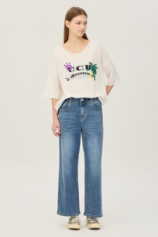 https://img.benettonmall.com/PARTS/KB/24F/BAKP04441WH_MB_D5.jpg