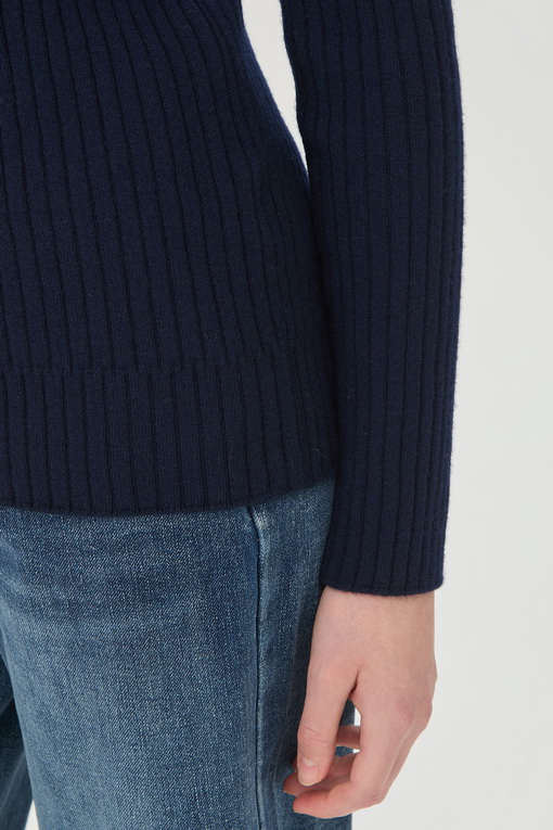 https://img.benettonmall.com/PARTS/KB/24F/BAKP53461NY_MB_D3.jpg