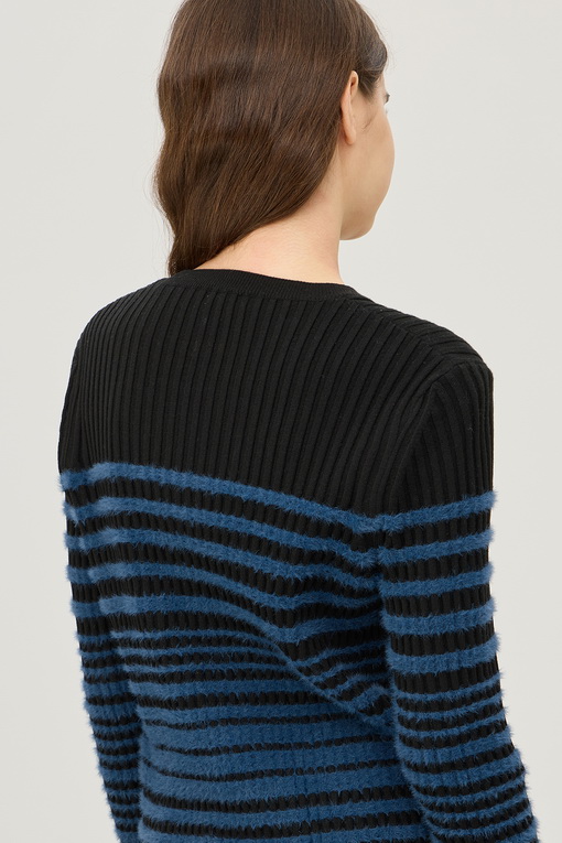 https://img.benettonmall.com/PARTS/KB/24F/BAKP65461BK_MB_D3.jpg