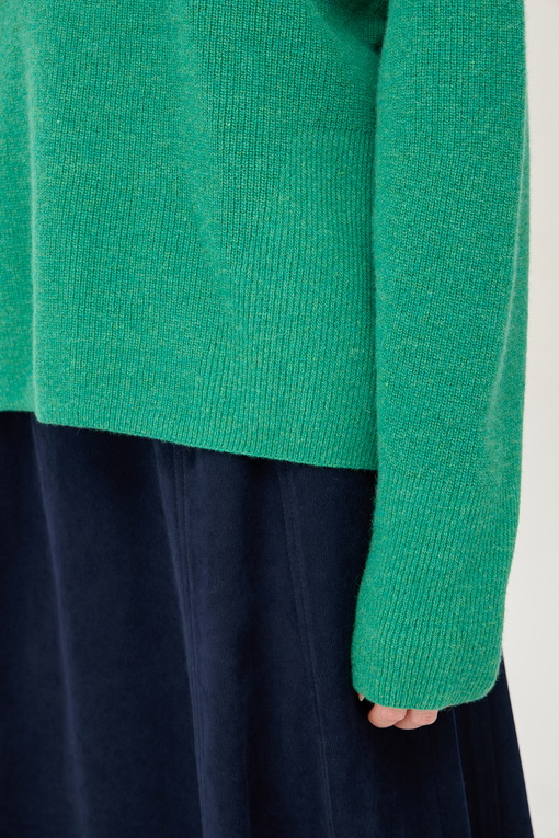 https://img.benettonmall.com/PARTS/KB/24F/BAKP74461GN_MB_D4.jpg