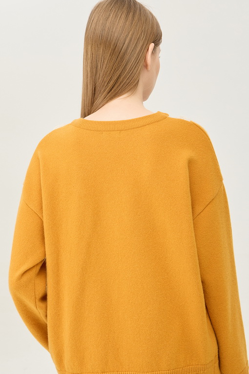https://img.benettonmall.com/PARTS/KB/24F/BAKP78461OR_MB_D3.jpg