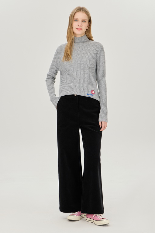 https://img.benettonmall.com/PARTS/KB/24F/BAKPF2461MG_MB_D5.jpg